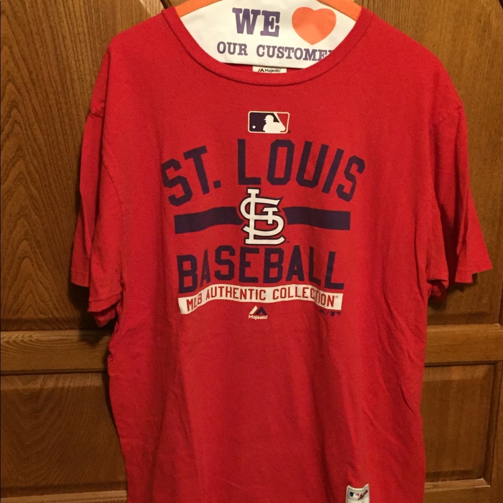 Men’s Cardinal t-shirt